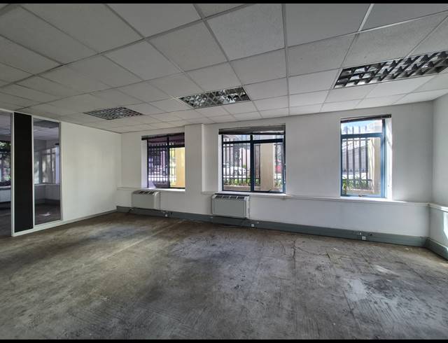 208M² OFFICE TO LET IN ROSEBANK